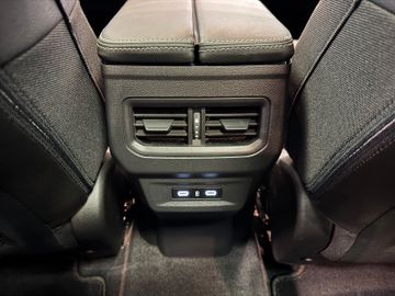 Fahrzeugverkauf 27 Renault Austral Techno Pano LED Kamera Navi ACC