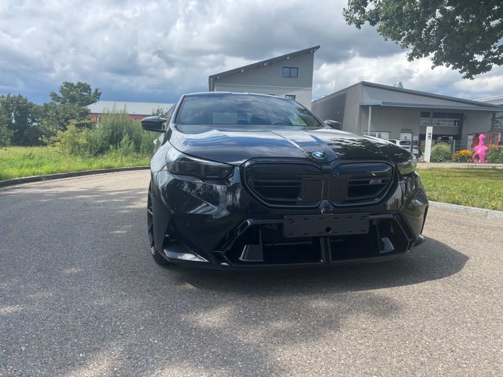 BMW M5 xDrive A M5 Ultimate /Carbon/Prod25
