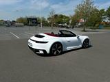 Porsche 992 Carrera Cabriolet Carrera - Porsche 992 von privat