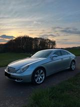 Mercedes-Benz CLS 320 CDI V6 - Mercedes-Benz CLS 320: Limousine