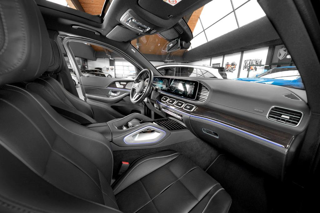 Mercedes-Benz GLS 580