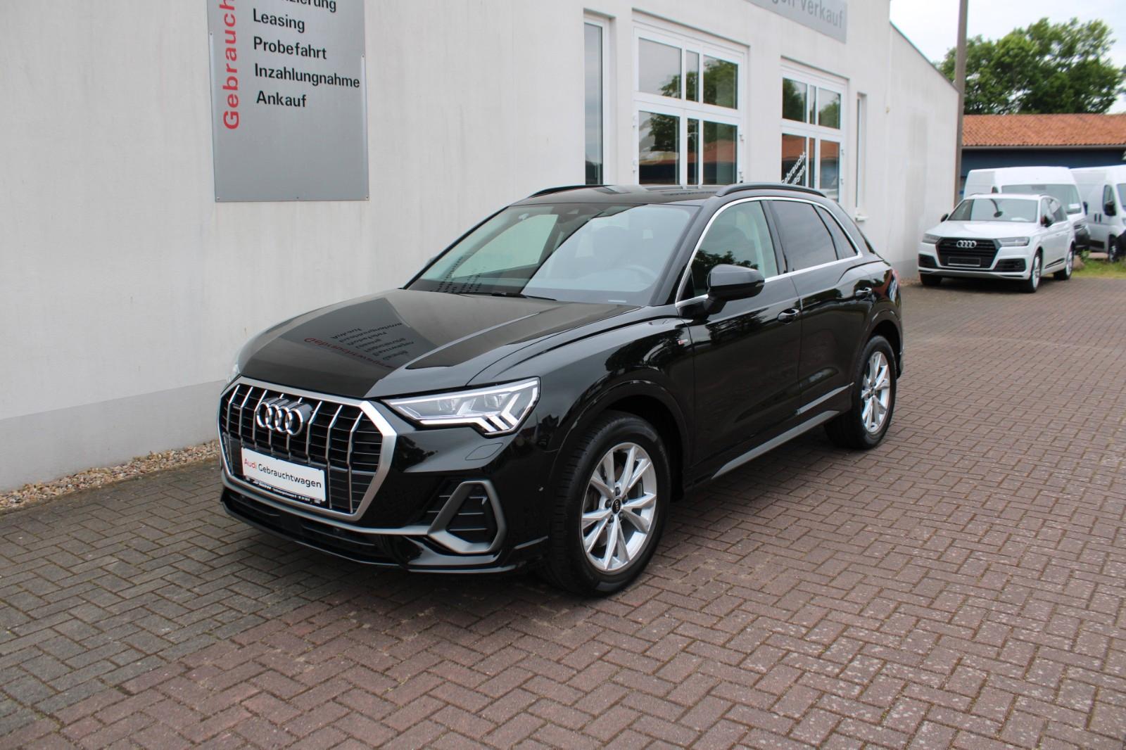 Audi Q3 SUV S line 2.0 TDI quattro+AHZ+ACC+MATRIX LED
