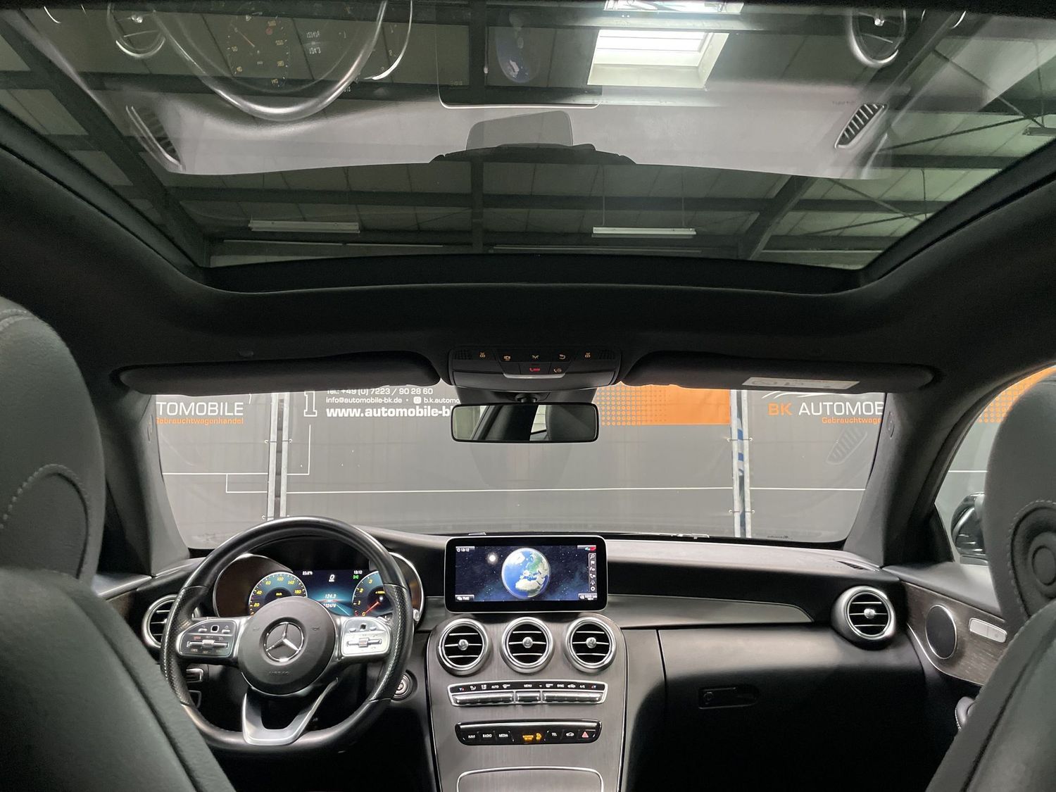 Fahrzeugabbildung Mercedes-Benz C 200 4Matic AMG Sport#Digital#LED#360°#Pano