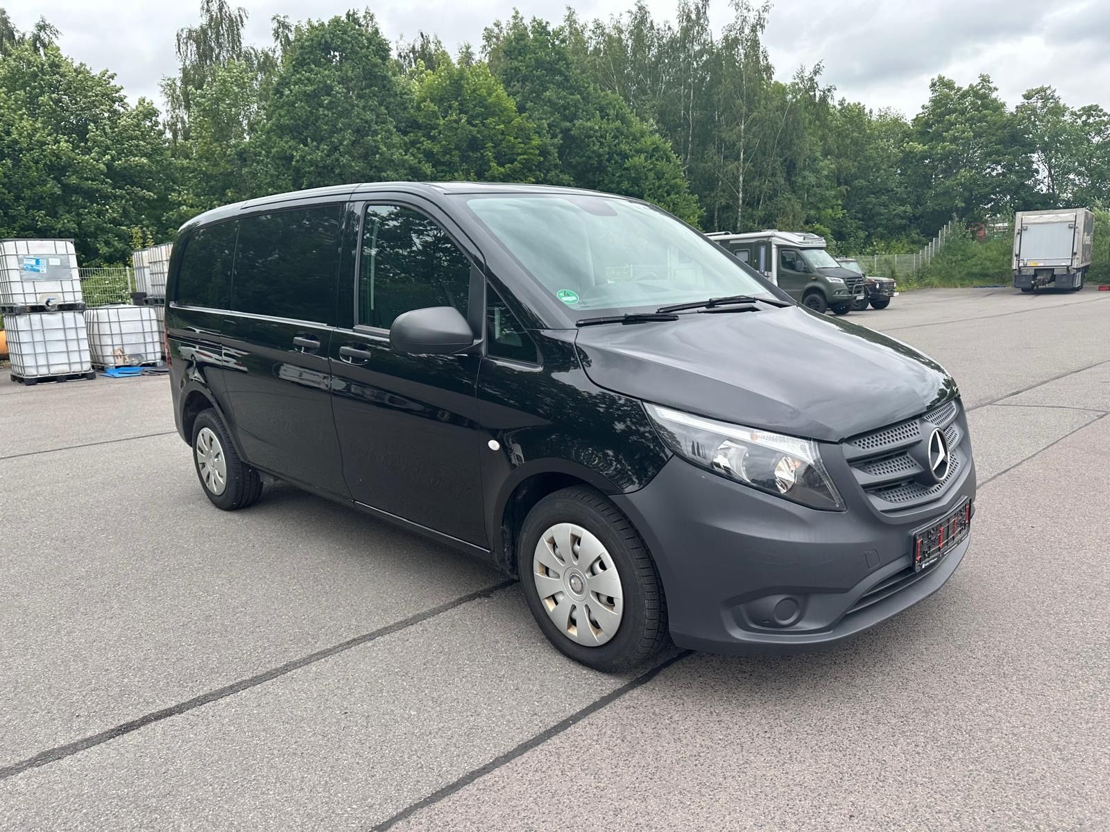 MERCEDES-BENZ Vito
