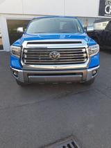 Toyota Tundra 1794 Edition 5,7ltr i-Force  4x4Crew Max  - Toyota Tundra: Allradantrieb