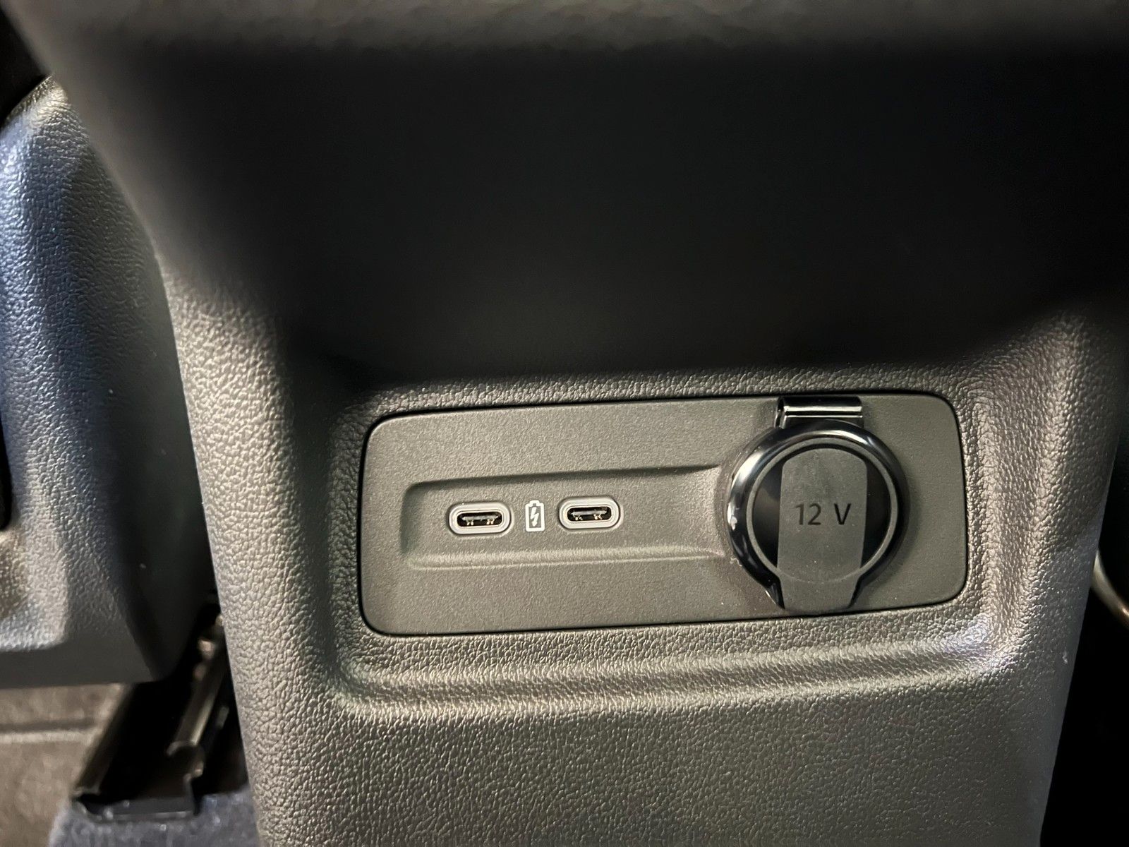 Fahrzeugabbildung SKODA Kodiaq 1.5 TSI iV DSG Selection 5-Si. AHK