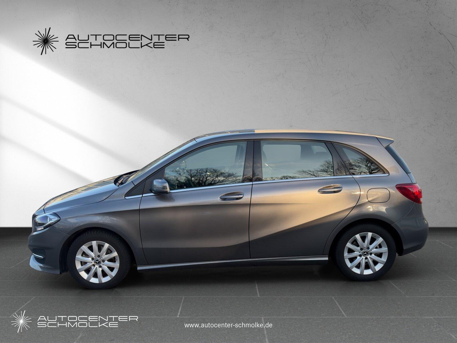 Mercedes-Benz B 180 STYLE*AHK*RFK*NAVI*SHZ*GANZJAHRESREIFEN*