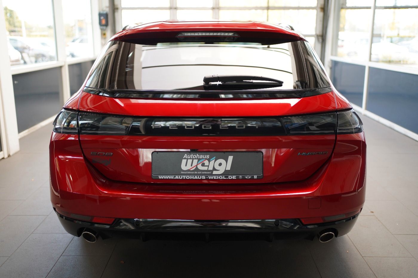 Fahrzeugabbildung Peugeot 508 SW Plug In Hybrid 225 e-EAT8 Automatik DAB