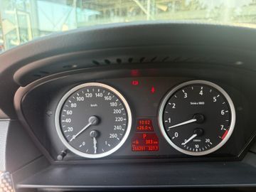 BMW 530 - 10