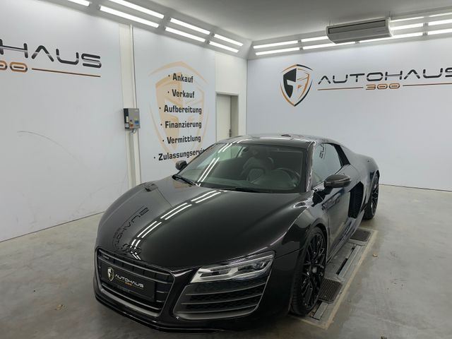 AUDI R8 Coupe 5.2 FSI plus quattro V10 CARBON NAVI