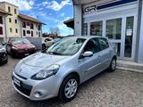 Renault Clio 1.2Bz 75Cv 5P Yahoo! Neopatentati - Renault Clio mit Benzin-Antrieb: Limousine, Yahoo