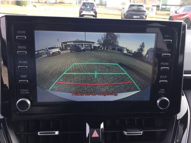 Corolla 1.8 Hybrid Team D PDC SHZ KAMERA ACC LED