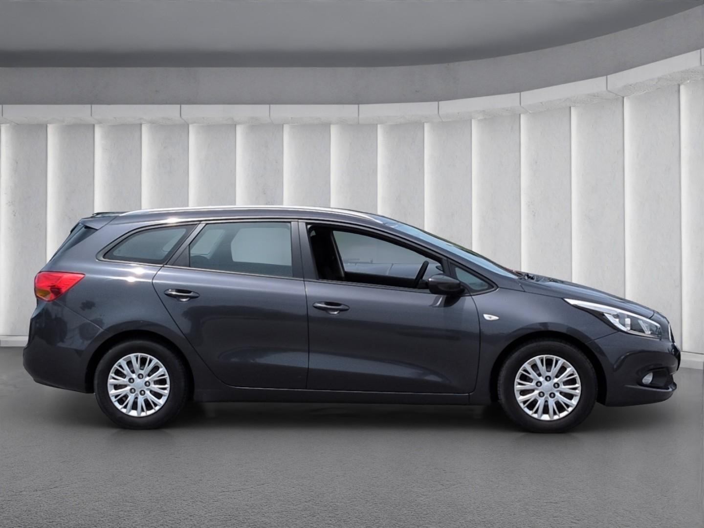 Kia Ceed_sw Sportswagon Attract 1.4*Klima CD-Radio