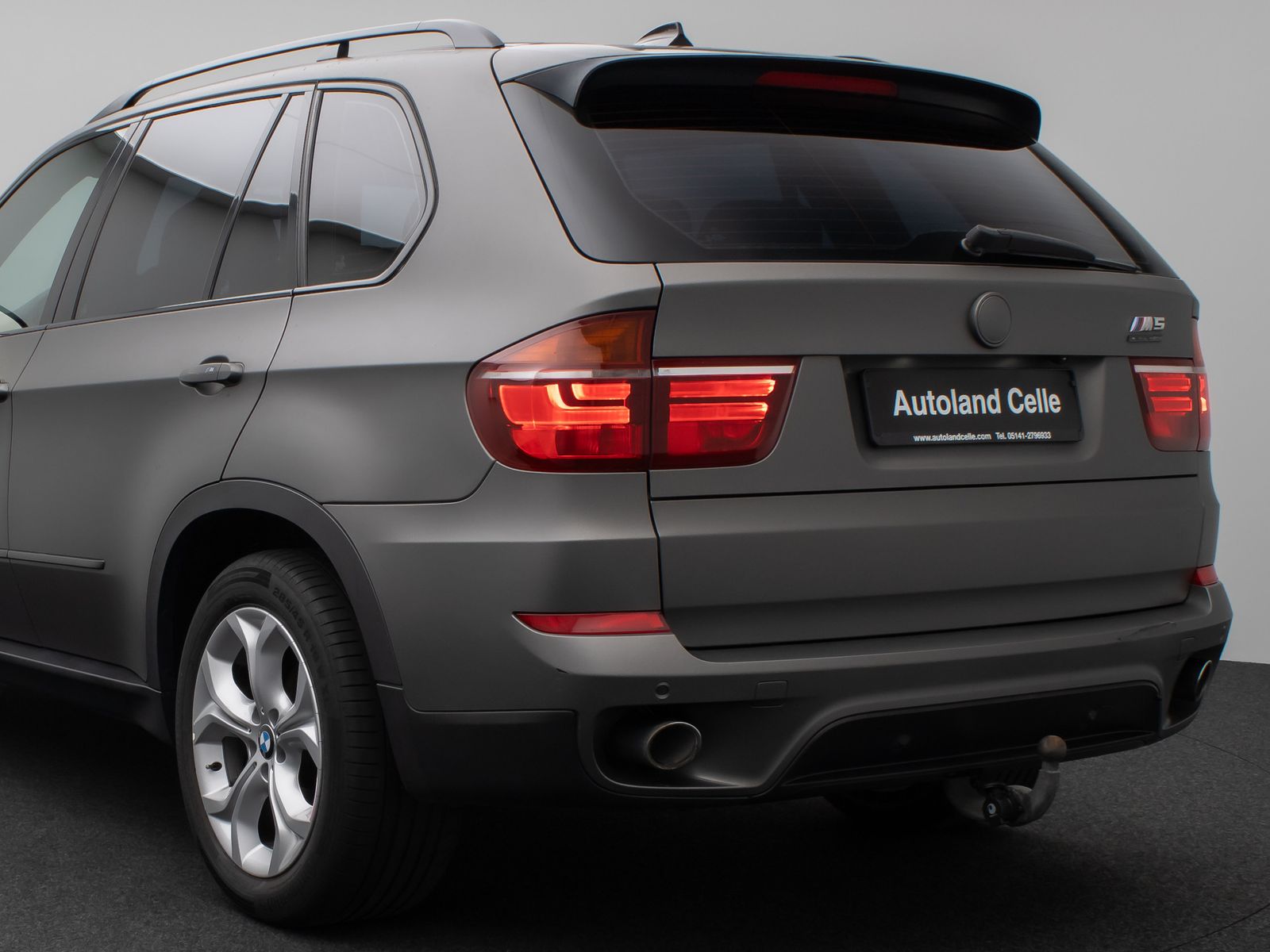 Fahrzeugabbildung BMW X5 xD40d  Sport Panorama Kamera HUD HiFi SoftCL