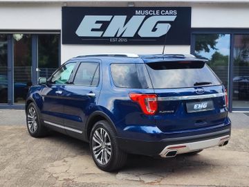 Ford Explorer - 4