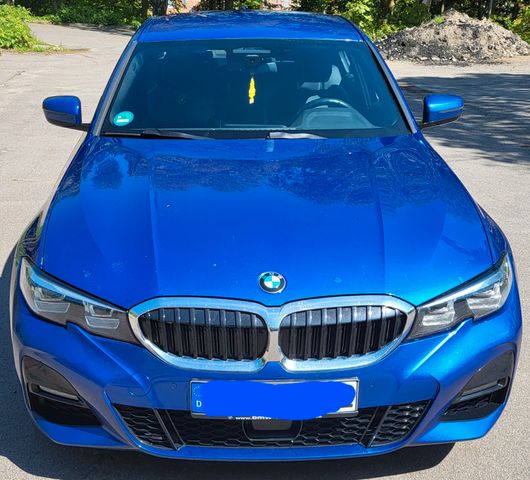 BMW 320i xDrive M Sport Automatik M Sport 