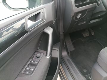 Volkswagen Touran Highline 1.4 TSI DSG BMTStart-Stopp