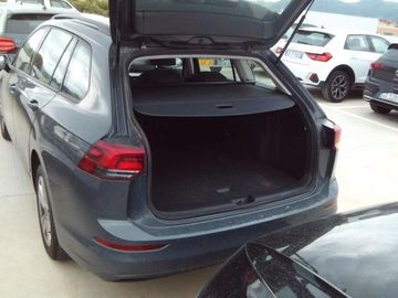 Volkswagen Golf - 8