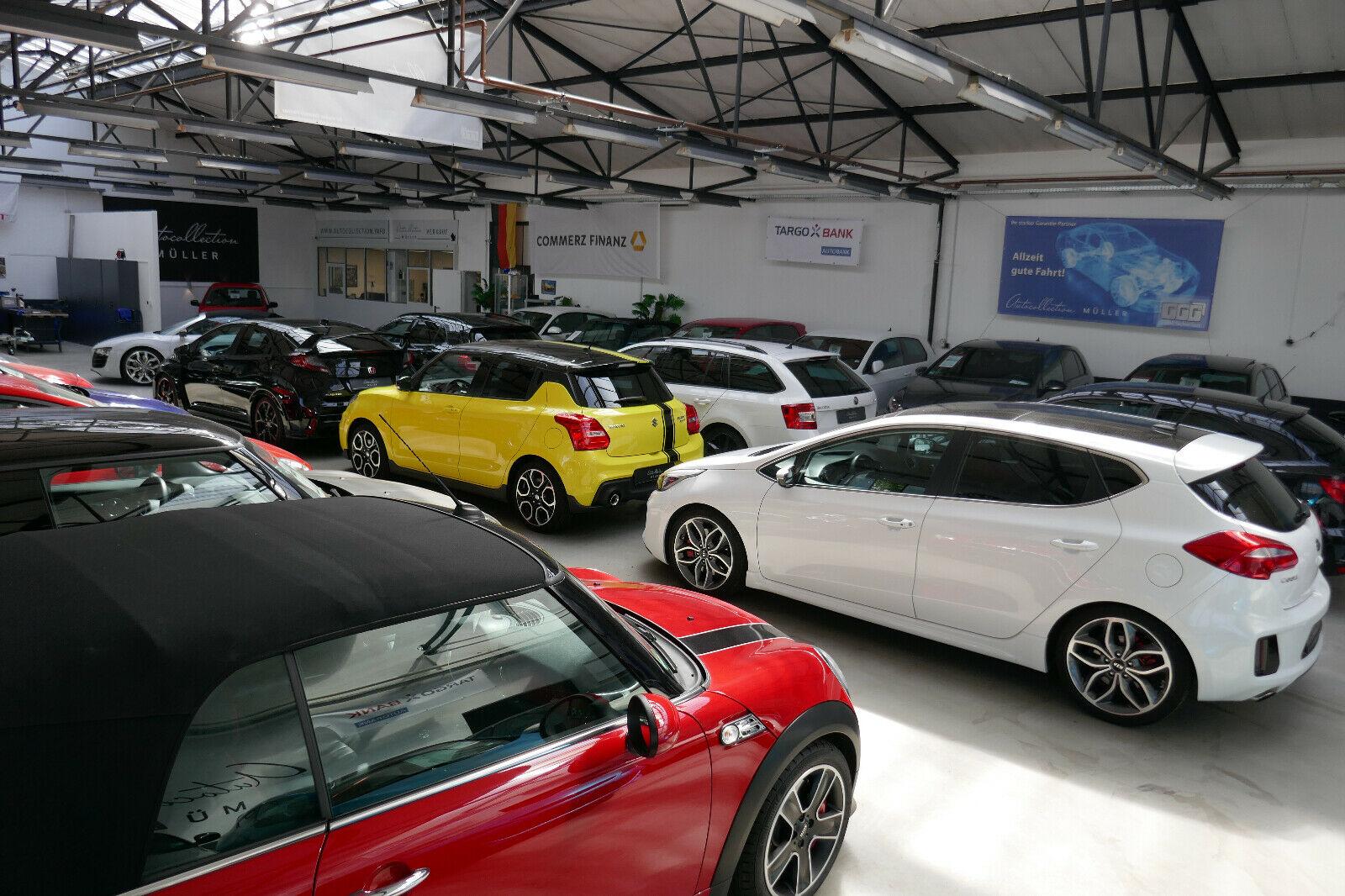 showroom-image-bottom
