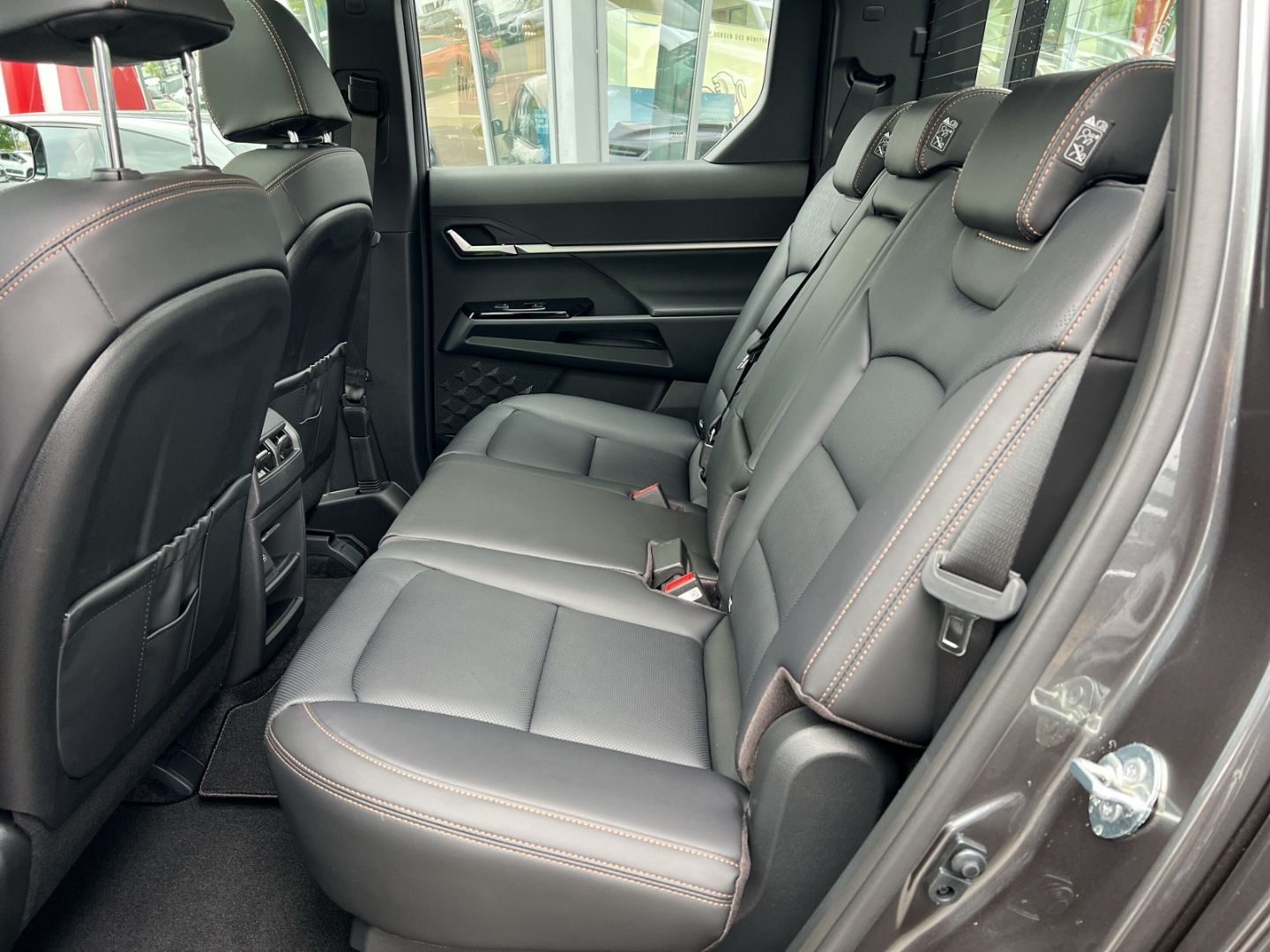 Fahrzeugabbildung KGM Musso EV Lux 4WD Navi 360 Kamera ACC SHZ