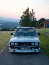 BMW E28 535i Volle Ausstattung LEDER, Klima, SD, eFH - BMW Gebrauchtwagen von 1986