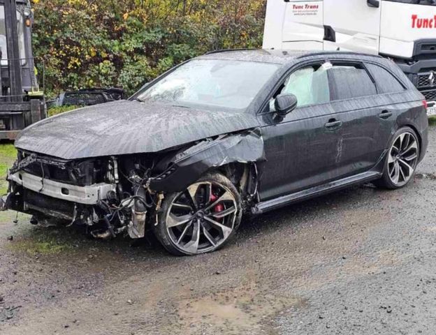 Audi RS4 RS 4 Avant 2.9 TFSI quattro