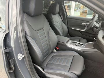 BMW M340i xDrive Touring Sportpaket Head-Up HK HiFi