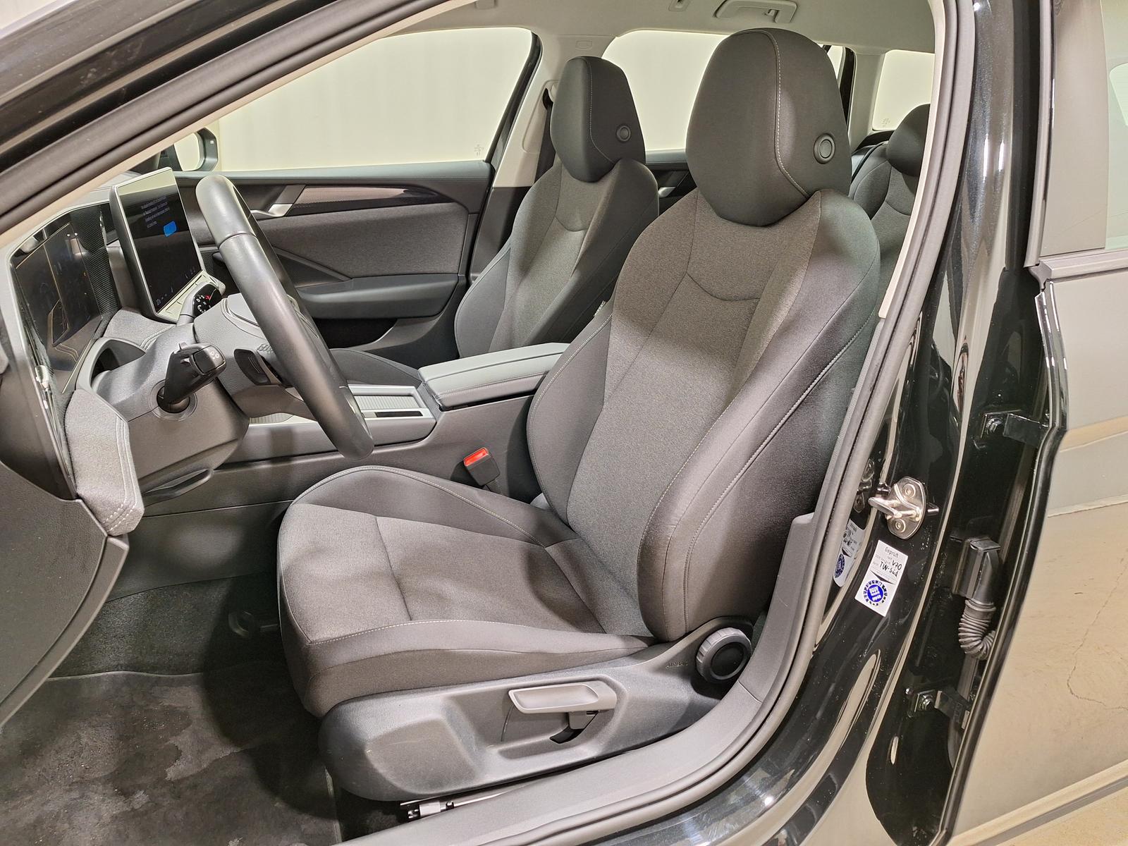 Volkswagen Passat 1.5 eTSI DSG Winter LED Navi ACC, миниатюра 16