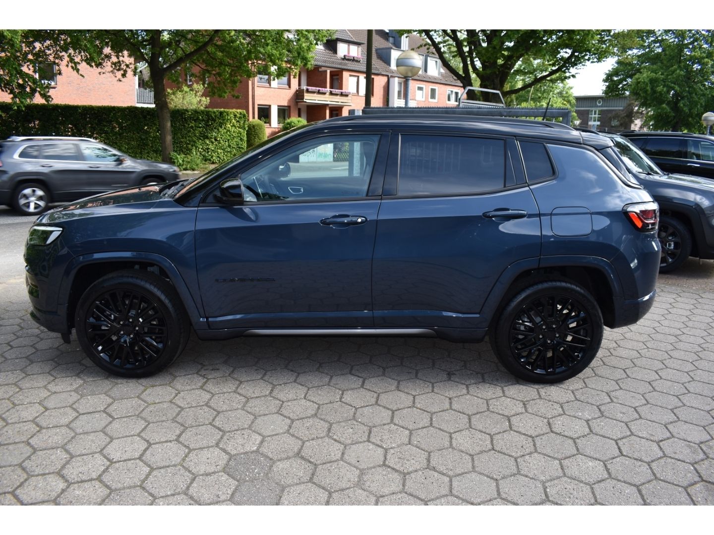 Fahrzeugabbildung Jeep Compass 1.5 MHEV ''S''+LEDER+Schiebedach