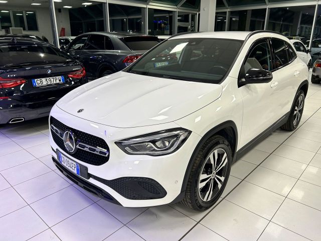 Mercedes-Benz Mercedes-benz GLA 180 d Automatic Sport