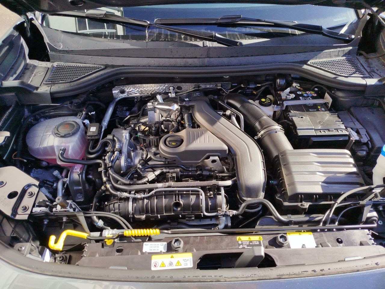 Fahrzeugabbildung Volkswagen T-Roc Life NF 1.5 B 110eTSID7F