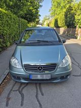 Mercedes-Benz Mercedes A150 - Mercedes-Benz A 150 in München