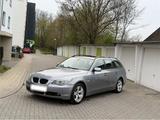 BMW Bmw 525 i Touring * TÜV NEU* - BMW 525 aus 2004: 525i