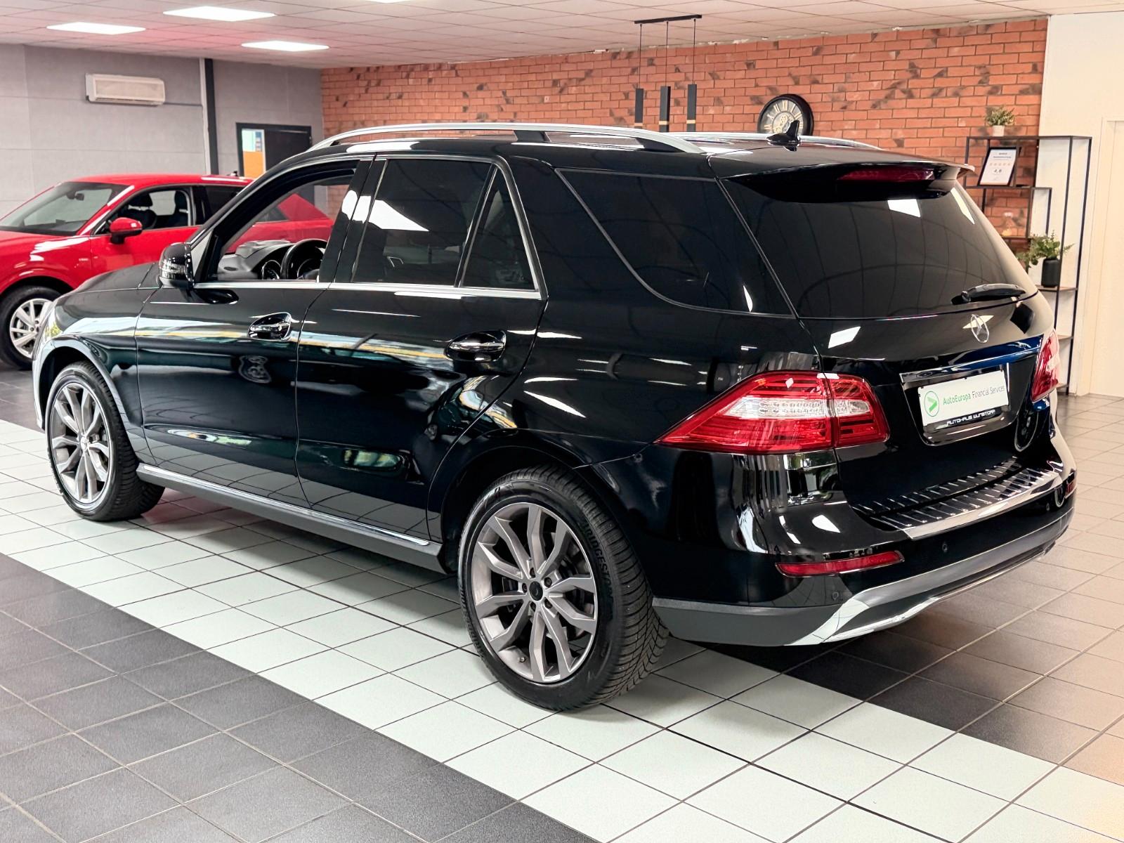 Mercedes-Benz ML 500 BlueEfficiency 4M AHK/LED/HuK/360°CAM/HuD