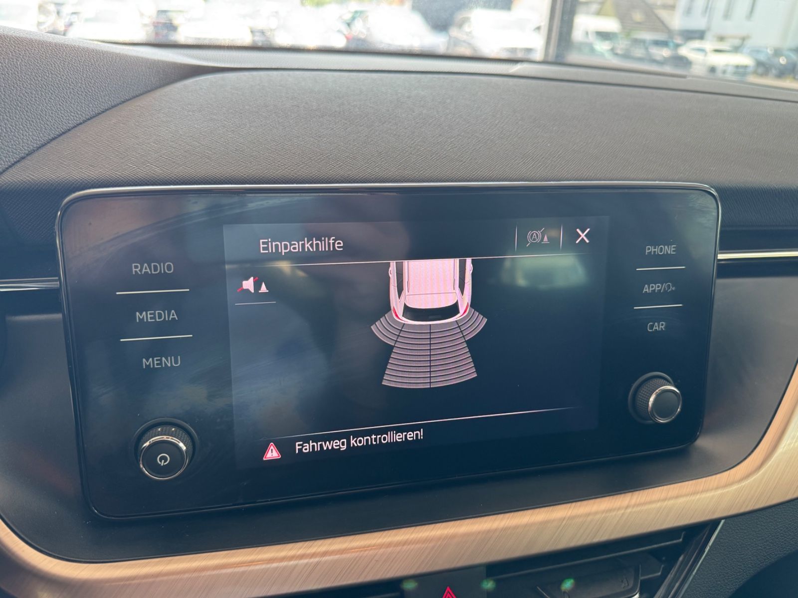 Fahrzeugabbildung SKODA Kamiq Style/HAGELSCHADEN/CarPlay/PDC/KLIMAAUTO/