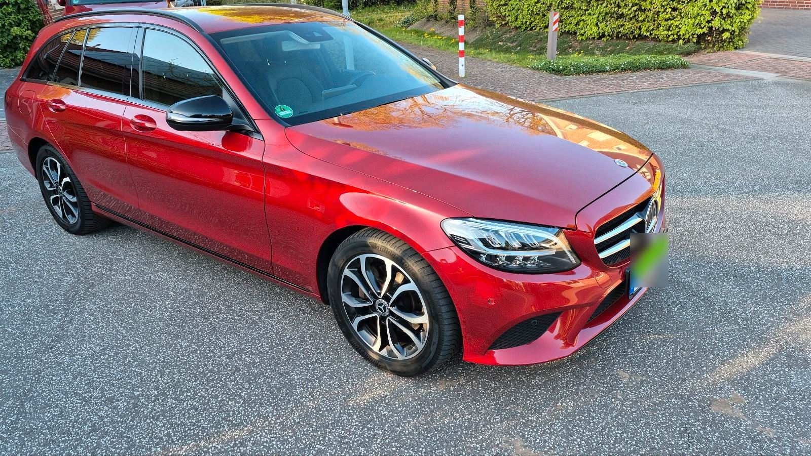 MERCEDES-BENZ C 200