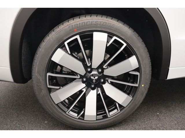Fahrzeugabbildung Mitsubishi Outlander 2.4 PHEV Top 4WD