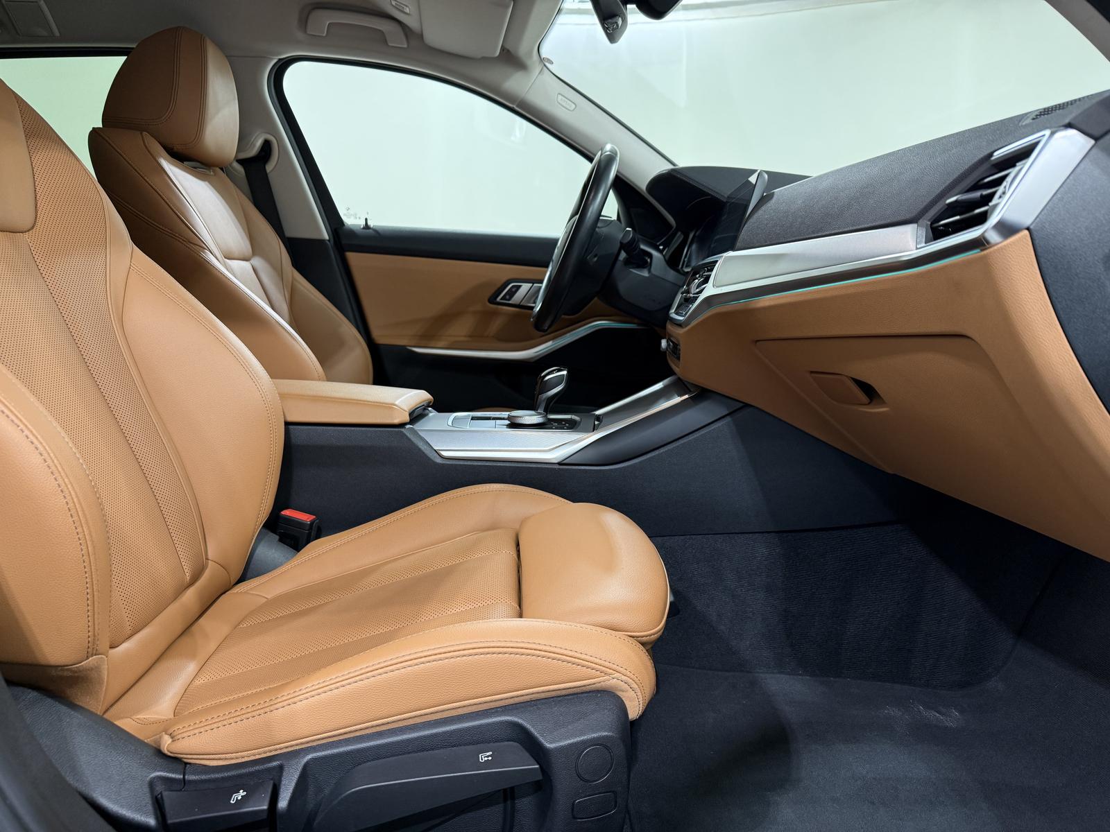 BMW 320 d Touring Luxury Line ACC HiFi Sportsitze, миниатюра 10