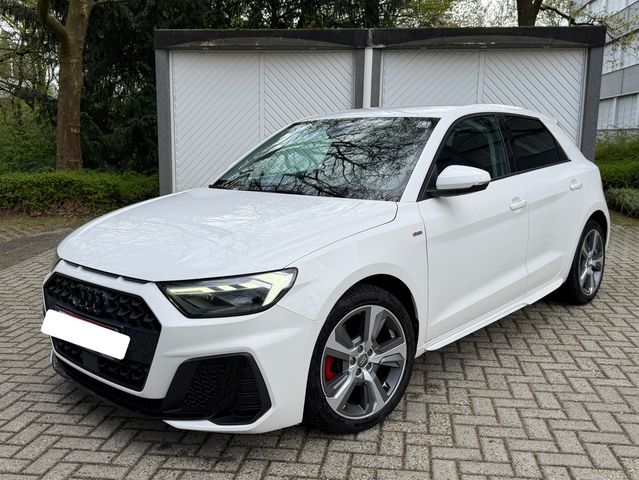 AUDI A1 40 TFSI S tronic S line Sportback S line