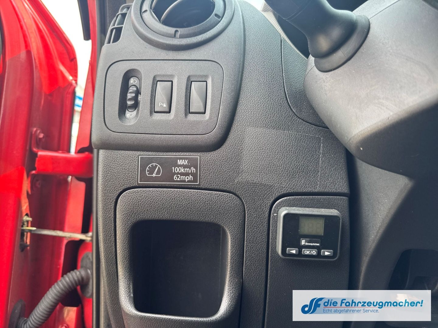 Fahrzeugabbildung Opel Movano StandHZG PDC Berganfahrass.*8036