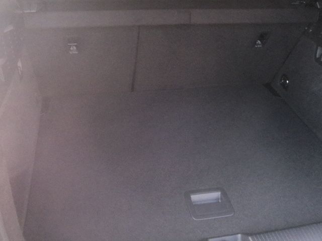 Q2 35 TFSI edition one, Navi, Optik Schwarz, Sou