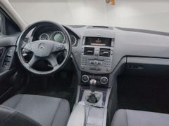 MERCEDES-BENZ C 220 T CDI Blueefficiency 5/27 Hu/Schalter