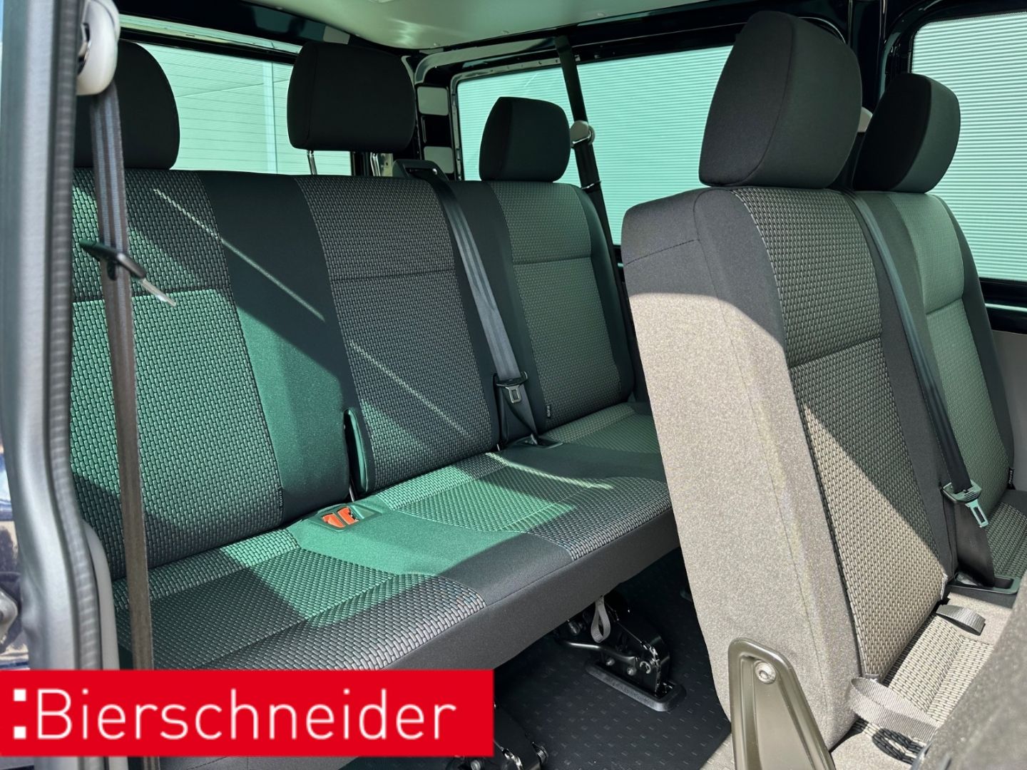 Volkswagen T6 Transporter - Bild 8