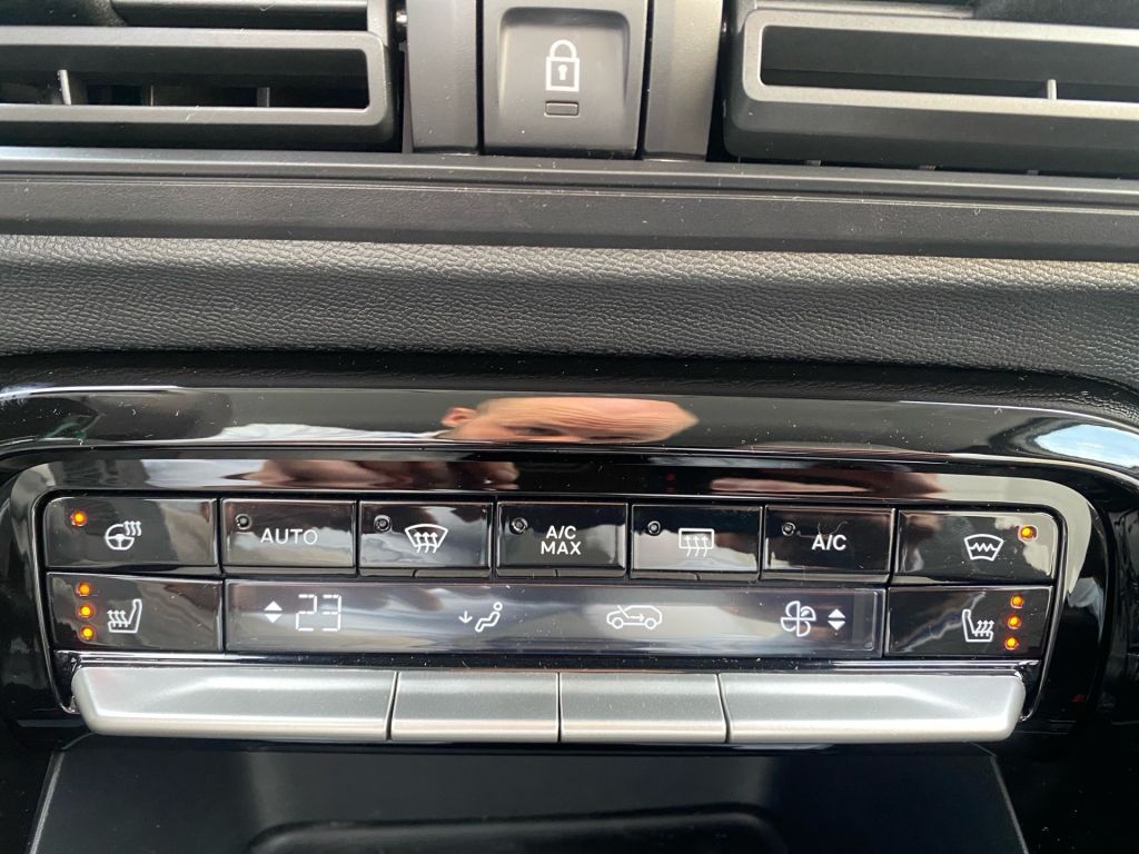 Fahrzeugabbildung Citroën e-C3 MAX
