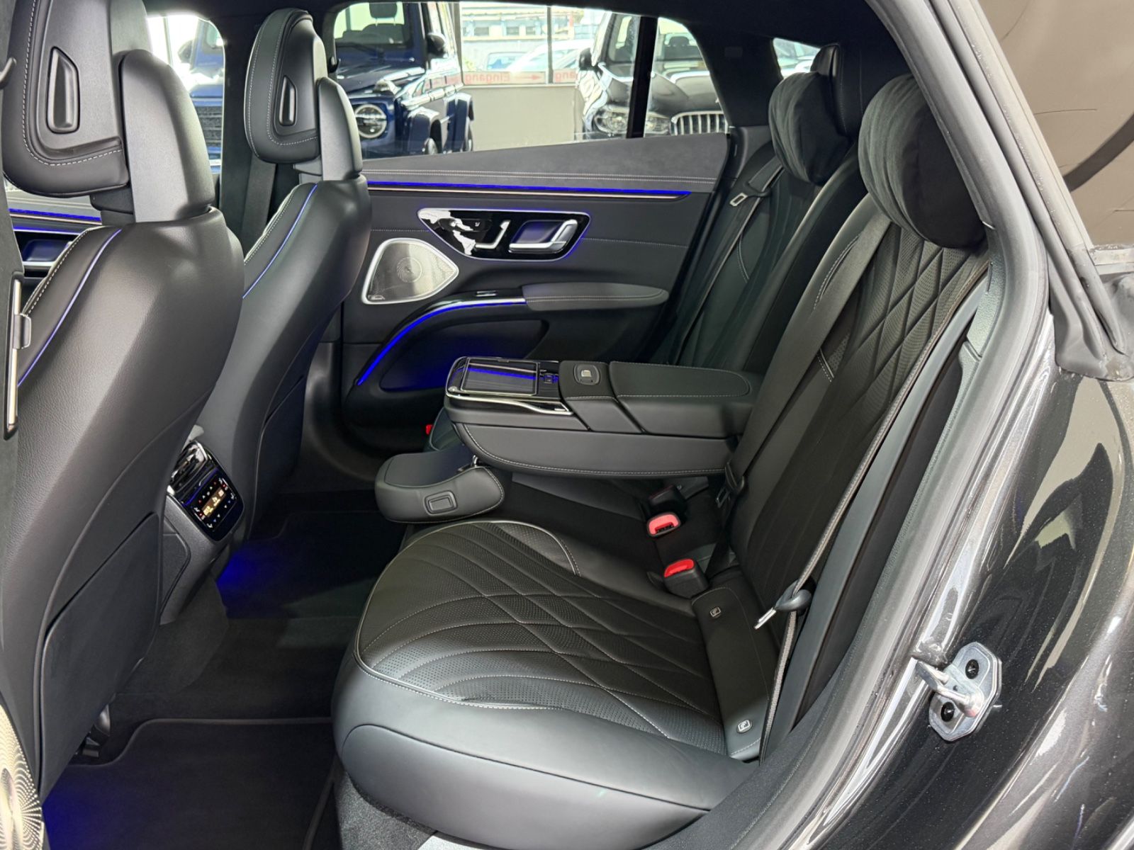 Mercedes-Benz EQS 580 4Matic AMG-LINE PANO HUD VOLL foto 17