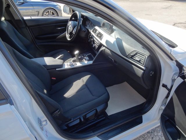 Fahrzeugabbildung BMW 320d Advantage/2.Hd/190PS/LED/Navi/PDC/SitzH/