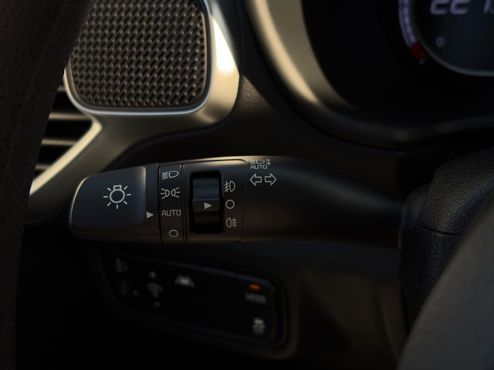 Fahrzeugabbildung Kia e-Soul Edition 39kWh LED ACC PDC CarPlay Kamera