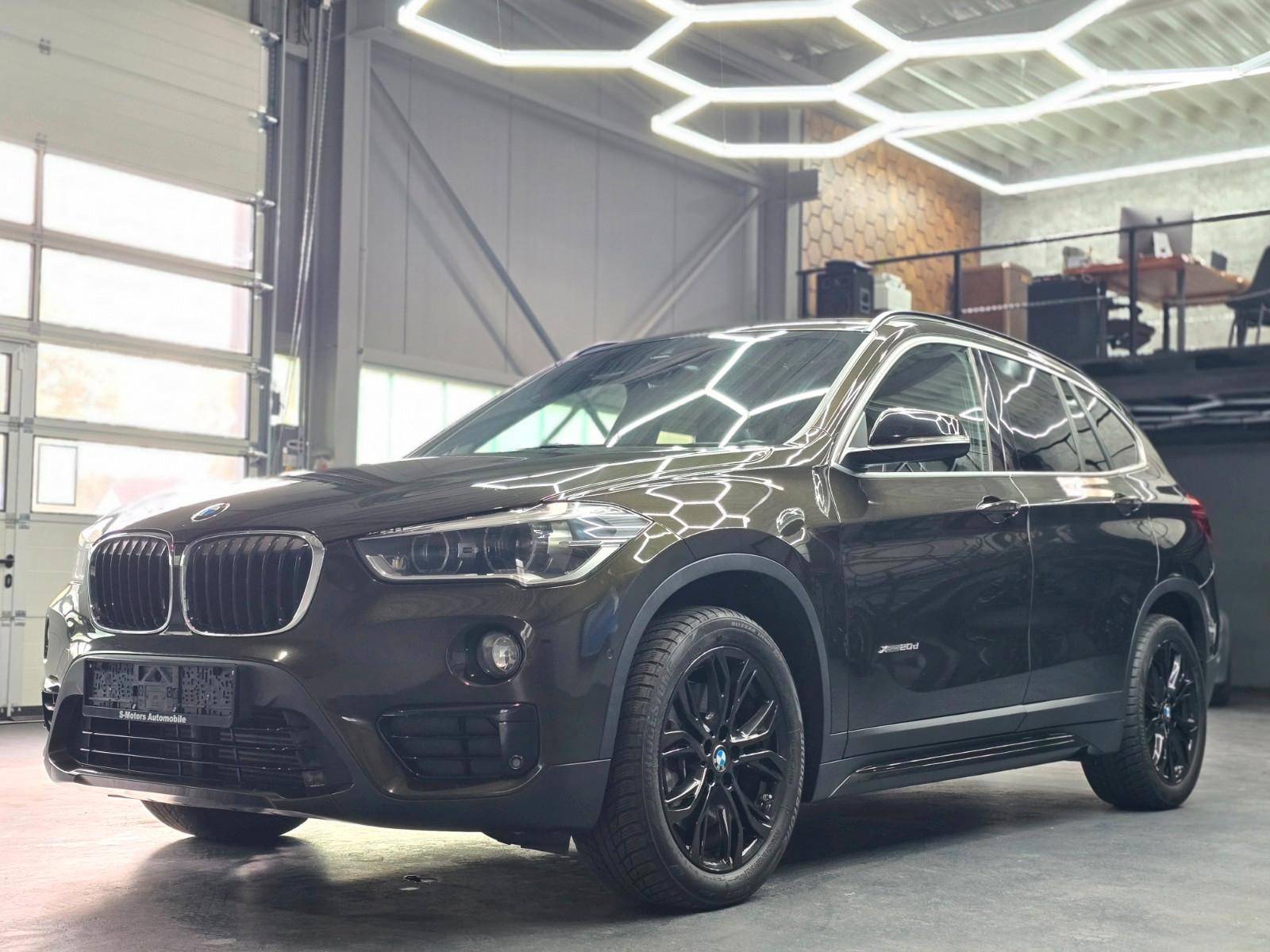 BMW X1 xDrive20d Sport Line/Pano/HUD/SzHzg/AHK