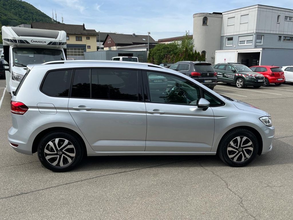 VW Touran Active 150PS TDI DSG #LED #ACC #7-Sitze VW Touran Active 150PS TDI DSG #LED #ACC #7-Sitze