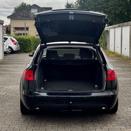 Audi A6 - 8